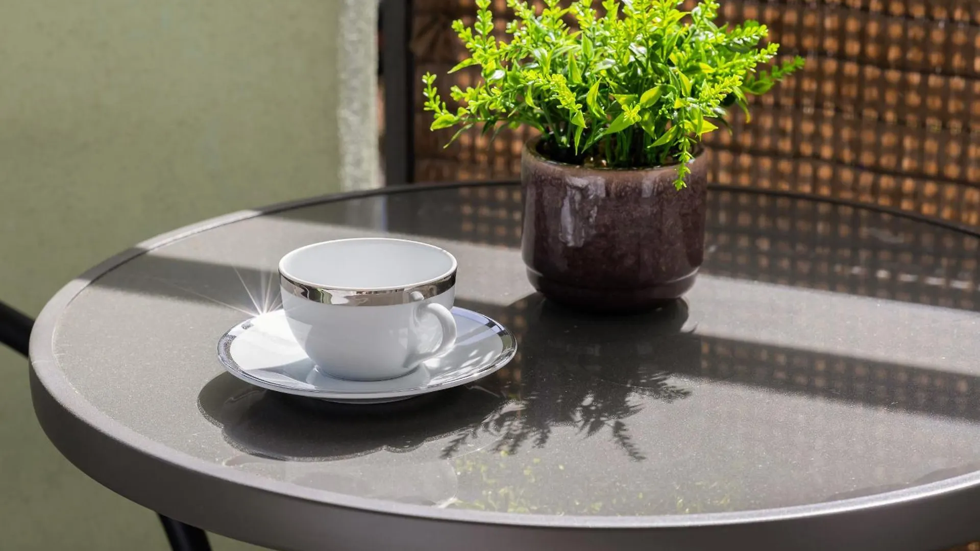 Apartament Na Parterze Z Parkingiem I Biurkiem Do Pracy Zdalnej W Piasecznie By Noclegi Renters Piaseczno  Apartment Piaseczno (Masovia)